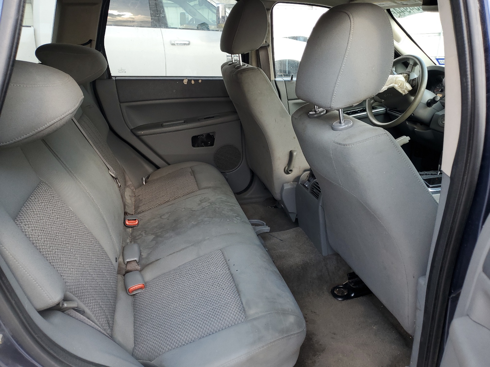 1J4GS48K75C585326 2005 Jeep Grand Cherokee Laredo