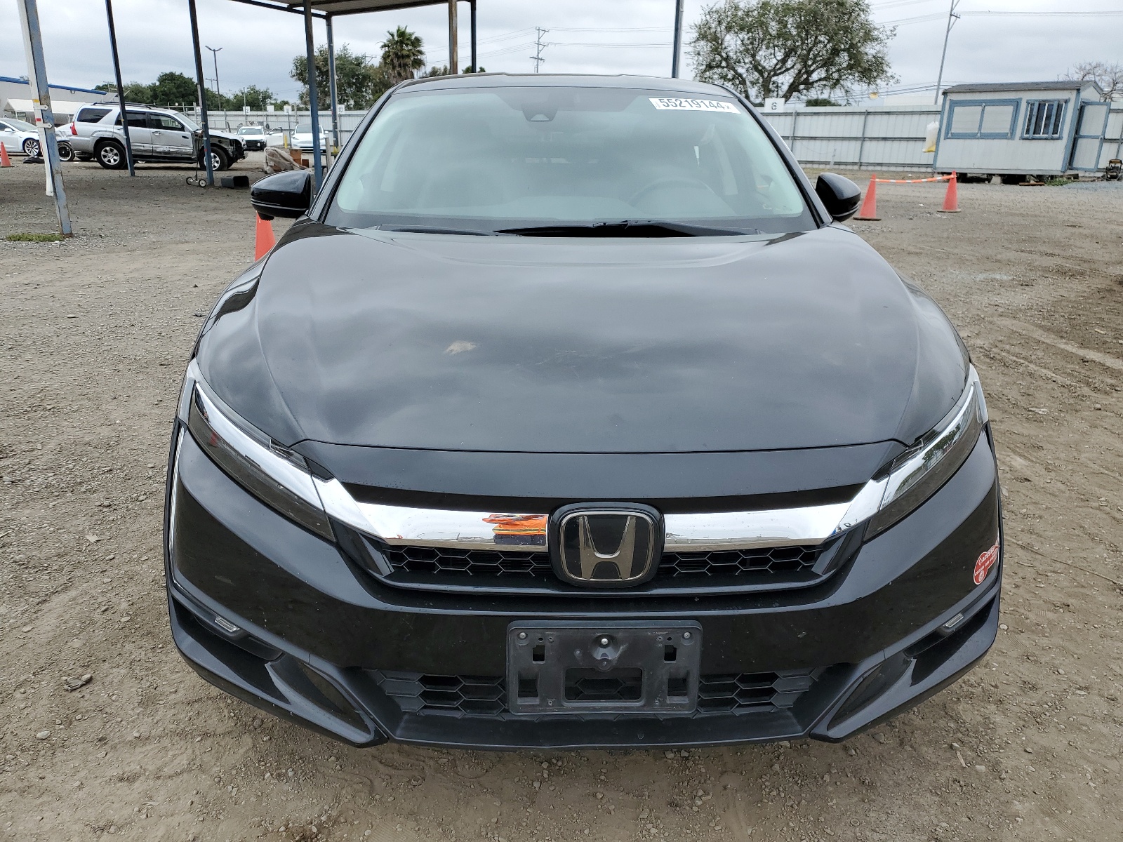 2018 Honda Clarity Touring vin: JHMZC5F30JC000561