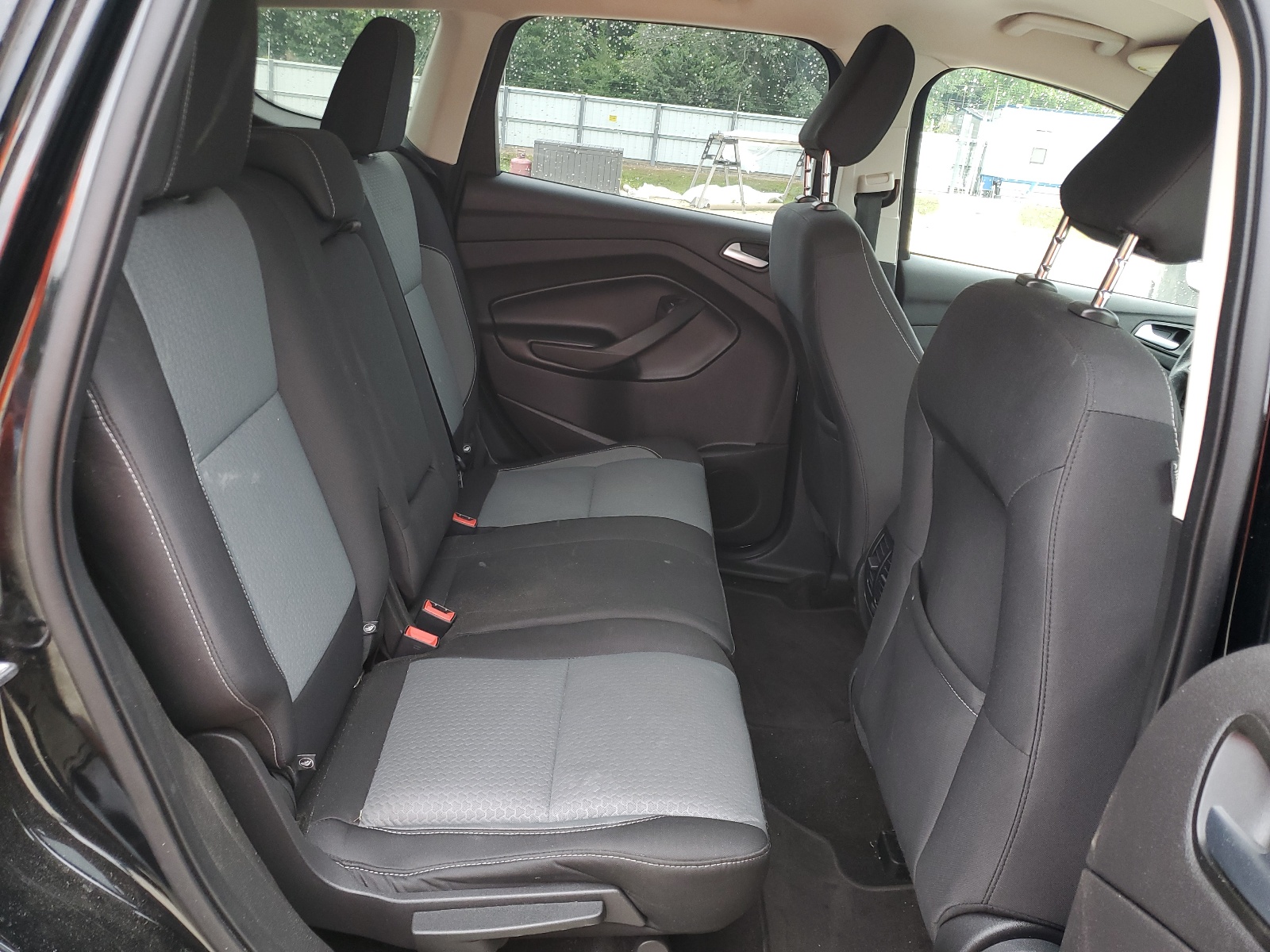 1FMCU0GD2JUD42761 2018 Ford Escape Se