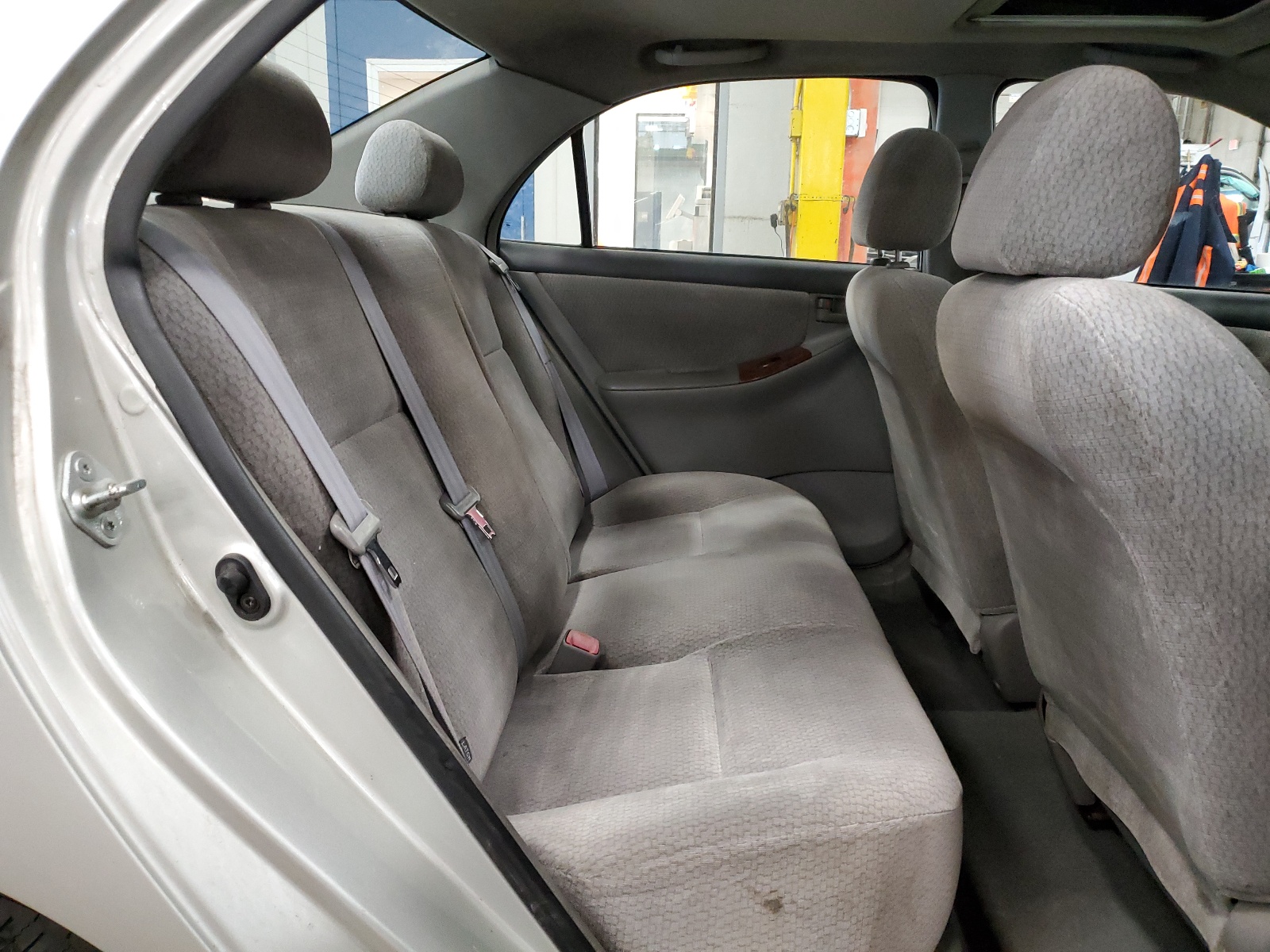 2T1BR38EX4C187887 2004 Toyota Corolla Ce