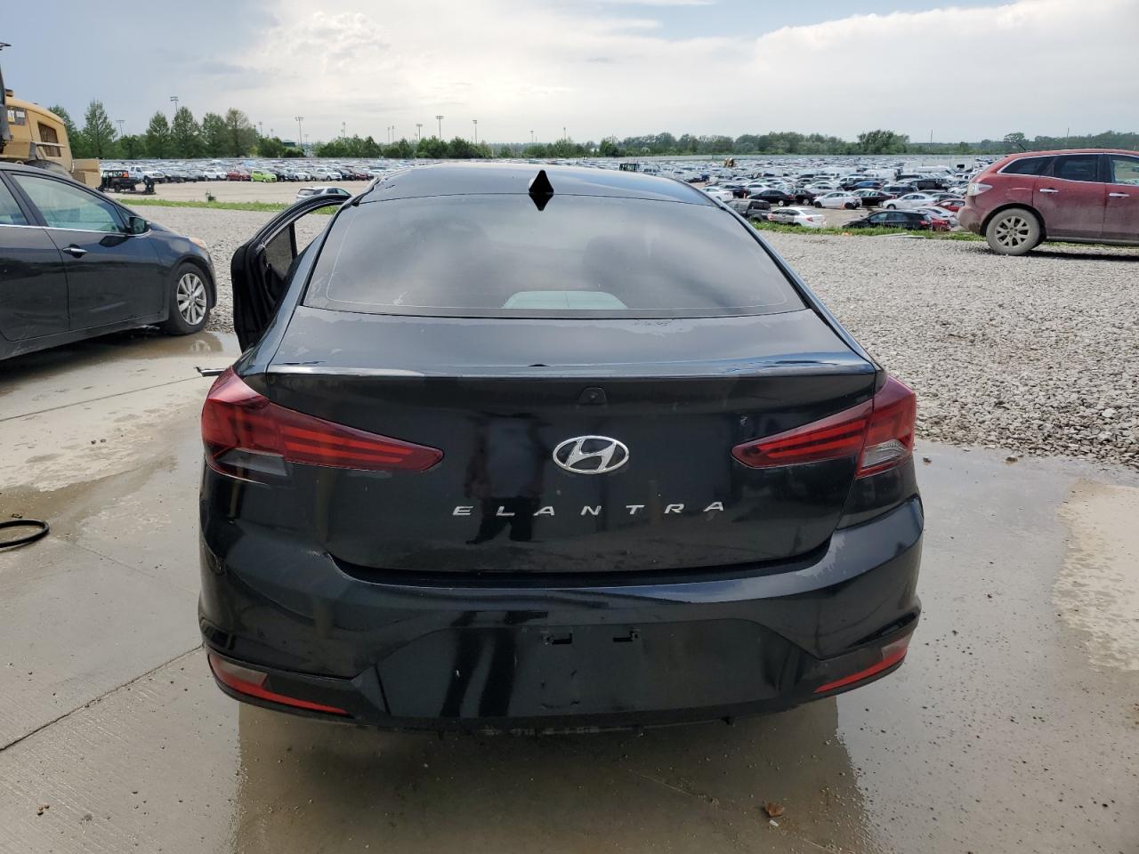 2019 Hyundai Elantra Sel VIN: 5NPD84LF0KH457527 Lot: 60846314