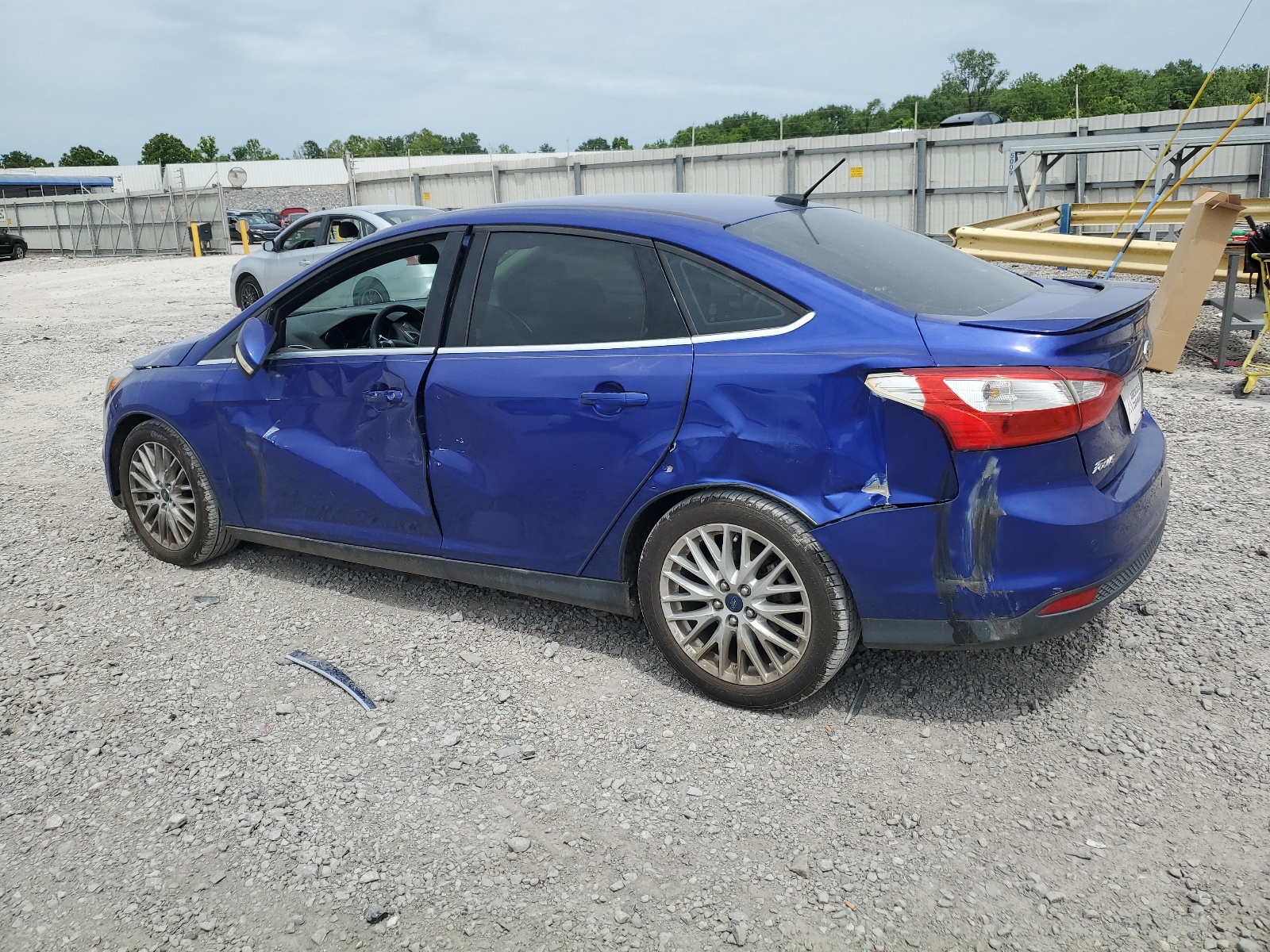 1FADP3J29EL233790 2014 Ford Focus Titanium