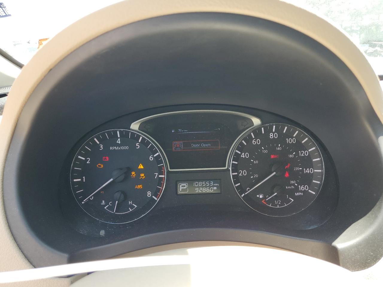 1N4AL3AP3EC193670 2014 Nissan Altima 2.5