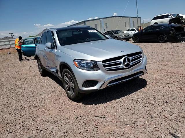 2017 Mercedes-Benz Glc 300 VIN: WDC0G4JB2HF206927 Lot: 55129454