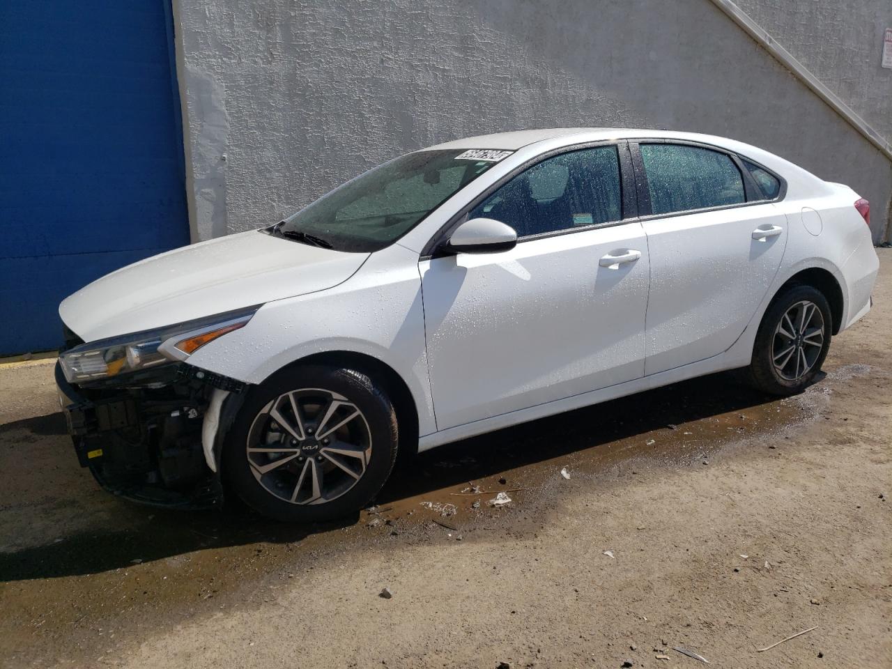 3KPF24AD3PE646275 2023 KIA FORTE - Image 1