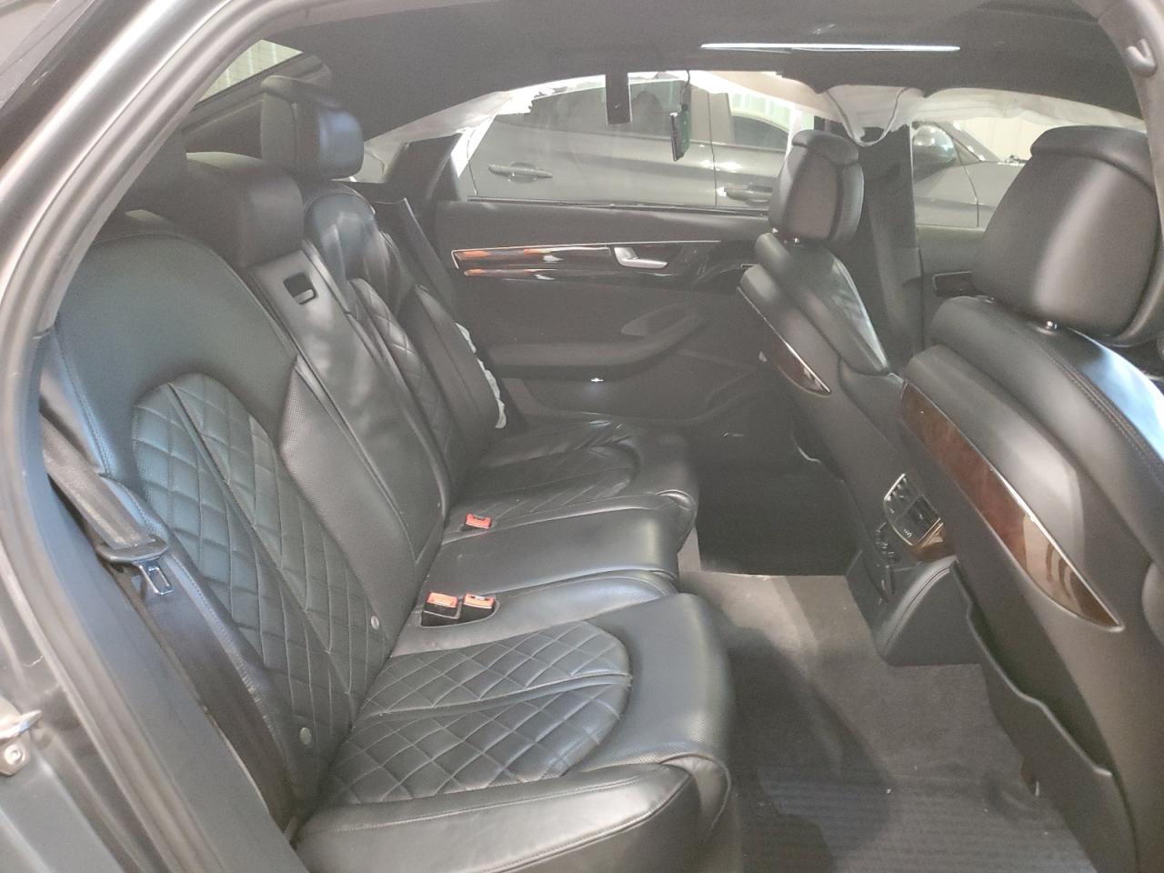 2017 Audi A8 L Quattro VIN: WAU43AFD1HN010850 Lot: 56719784