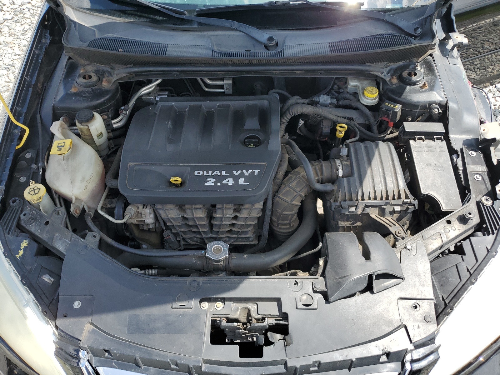 1C3CCBBB4CN172056 2012 Chrysler 200 Touring