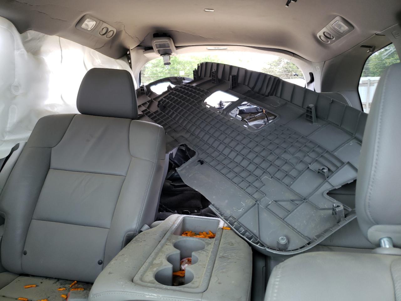 2014 Honda Odyssey - Image 10