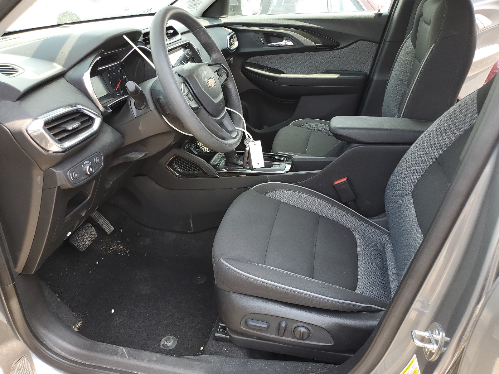 KL79MPSL6PB065605 2023 Chevrolet Trailblazer Lt