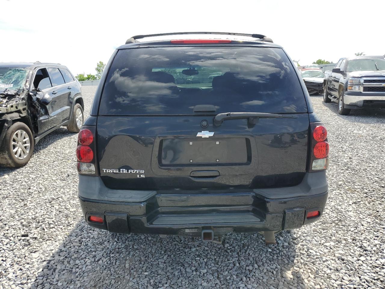 2008 Chevrolet Trailblazer Ls VIN: 1GNDT13SX82104272 Lot: 56221924