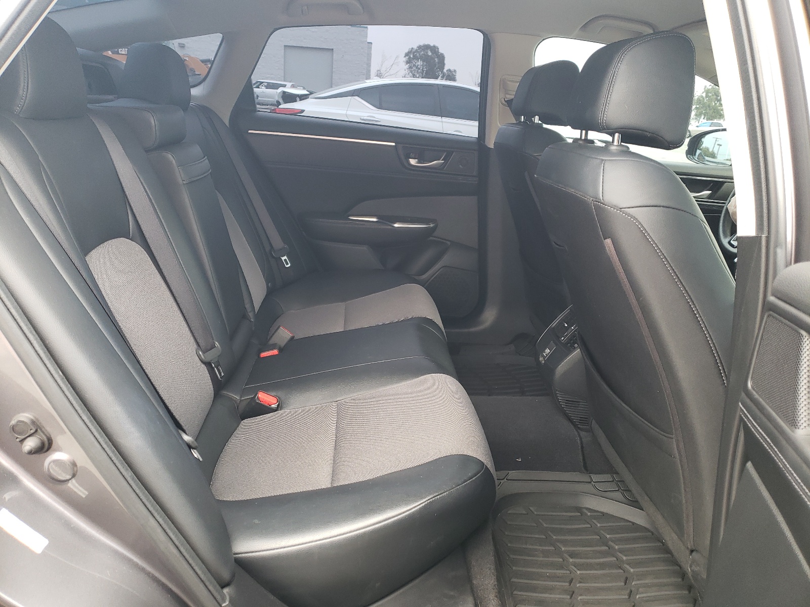 JHMZC5F14JC021167 2018 Honda Clarity