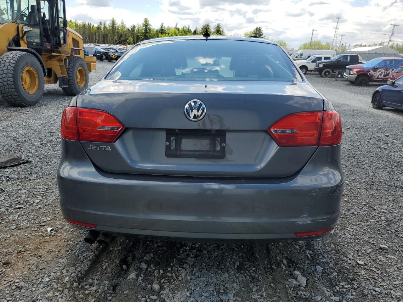 3VW1K7AJ4EM300785 2014 Volkswagen Jetta Base