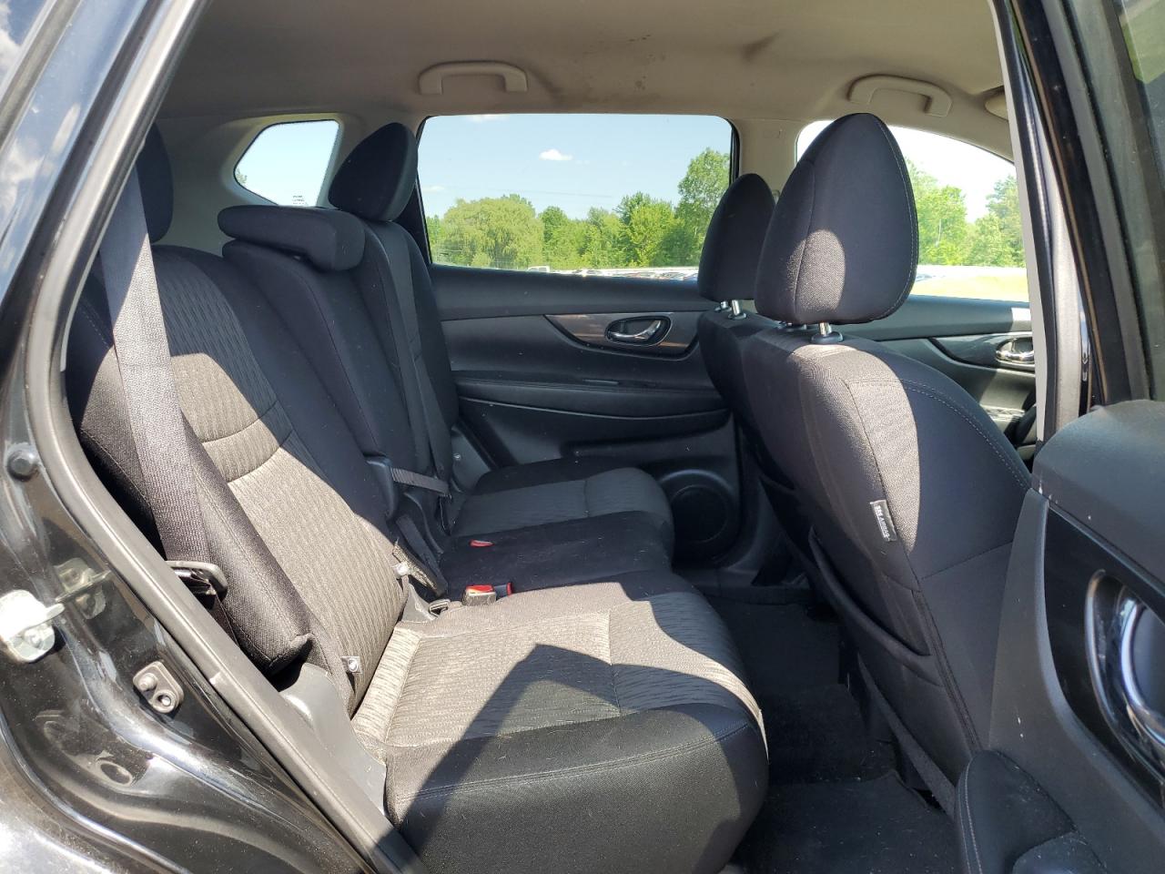 2017 Nissan Rogue Sv VIN: 5N1AT2MVXHC823411 Lot: 56208504