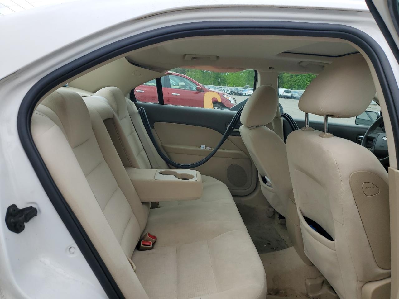 2009 Ford Fusion - Image 11