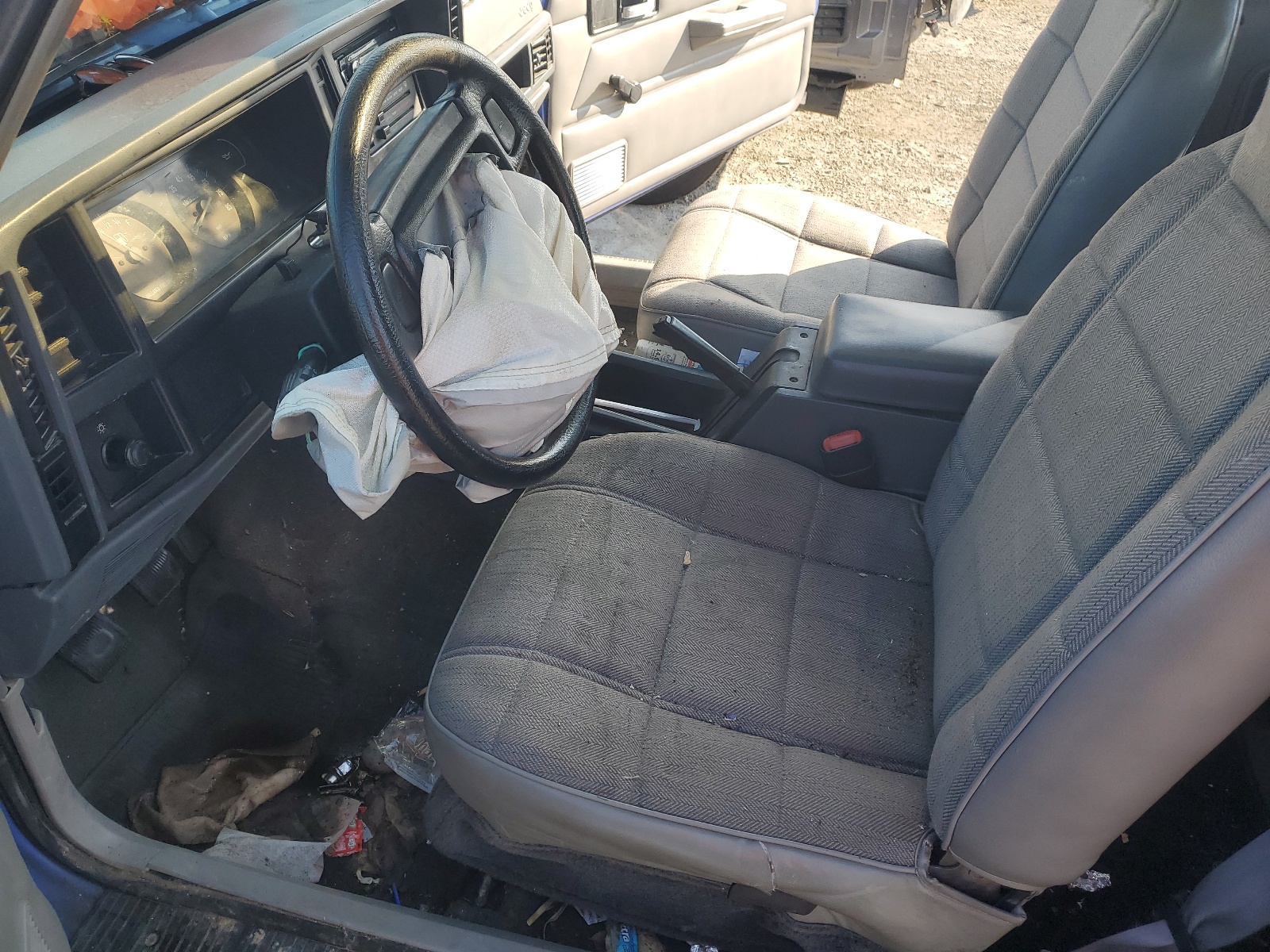 1J4FJ27SXTL148552 1996 Jeep Cherokee Se