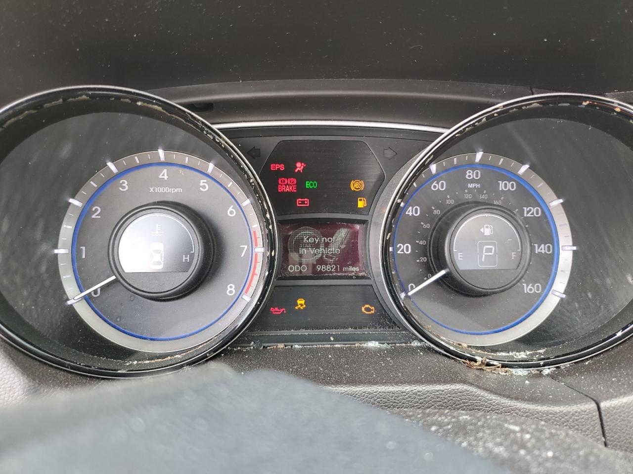 2013 Hyundai Sonata - Image 9