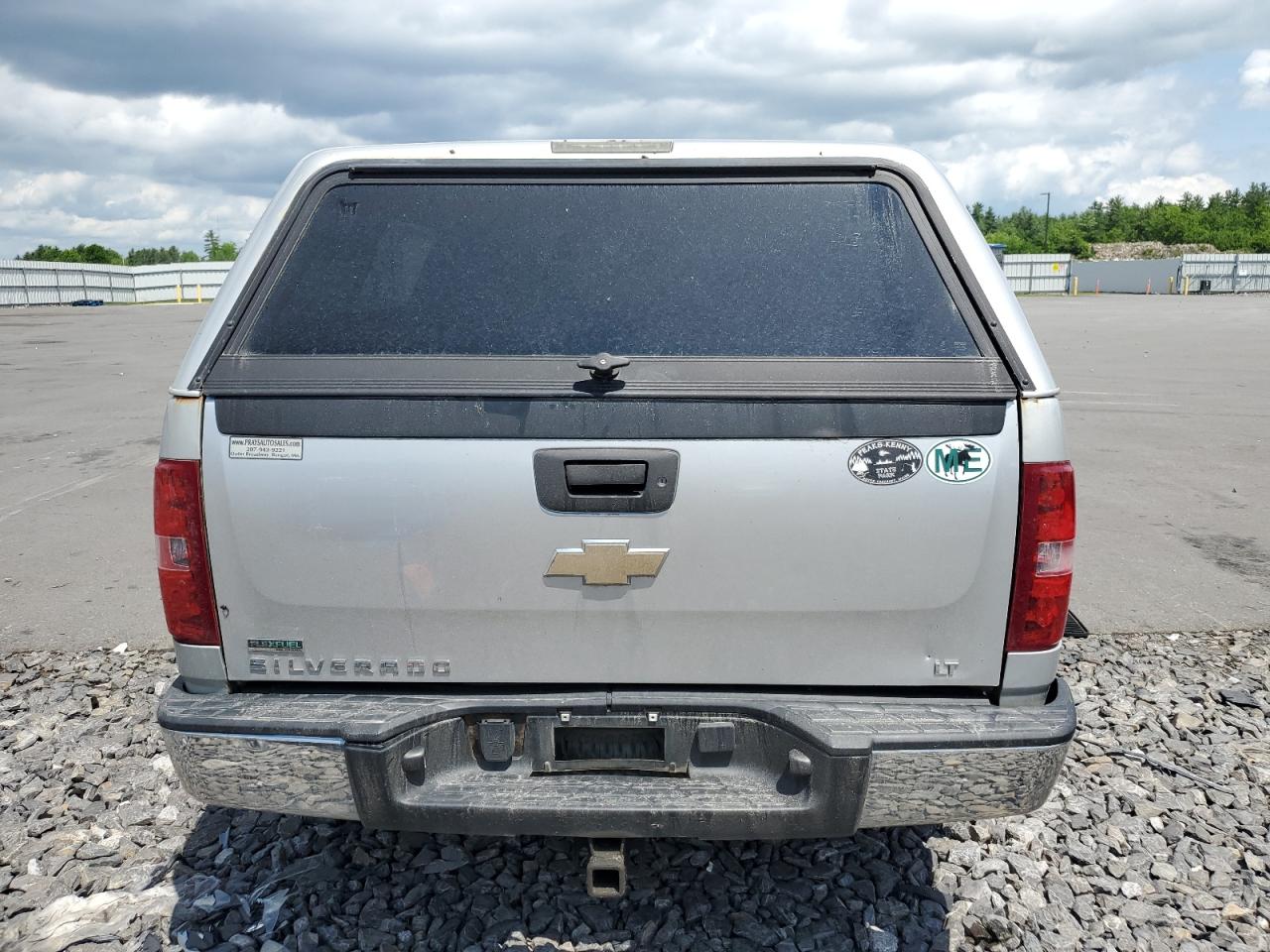 2011 Chevrolet Silverado - Image 6