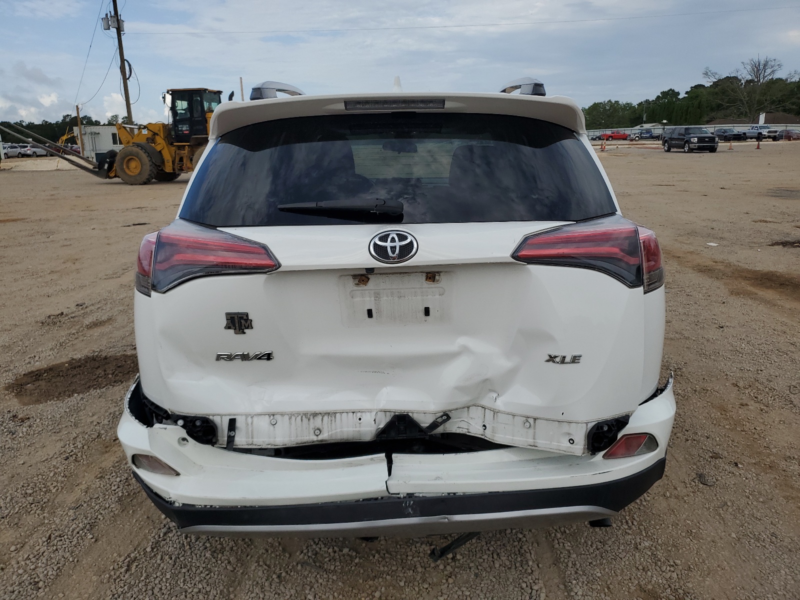 JTMWFREVXHD096211 2017 Toyota Rav4 Xle