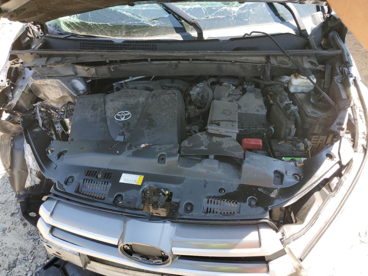 2019 Toyota Highlander Se VIN: 5TDJZRFH5KS613372 Lot: 55813034