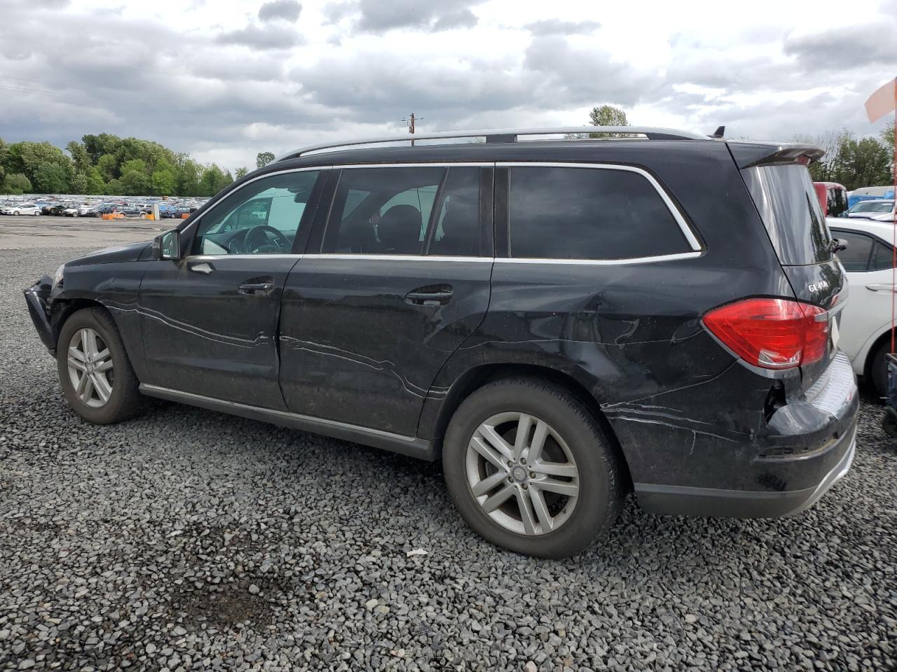 VIN 4JGDF7CE8DA218084 2013 MERCEDES-BENZ GL-CLASS no.2