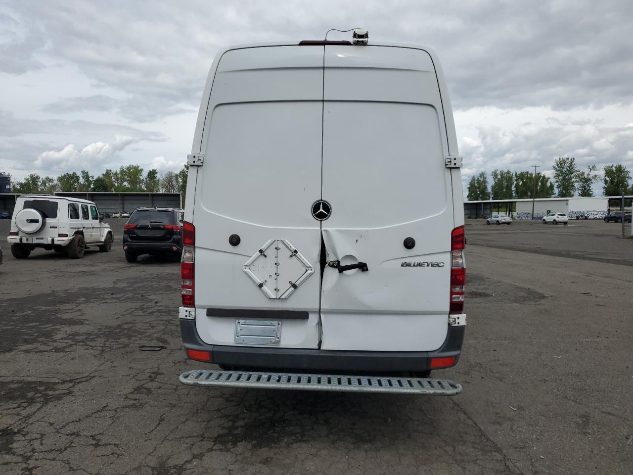 2012 Mercedes-Benz Sprinter 2500 VIN: WD3PE8CB1C5676504 Lot: 53311894