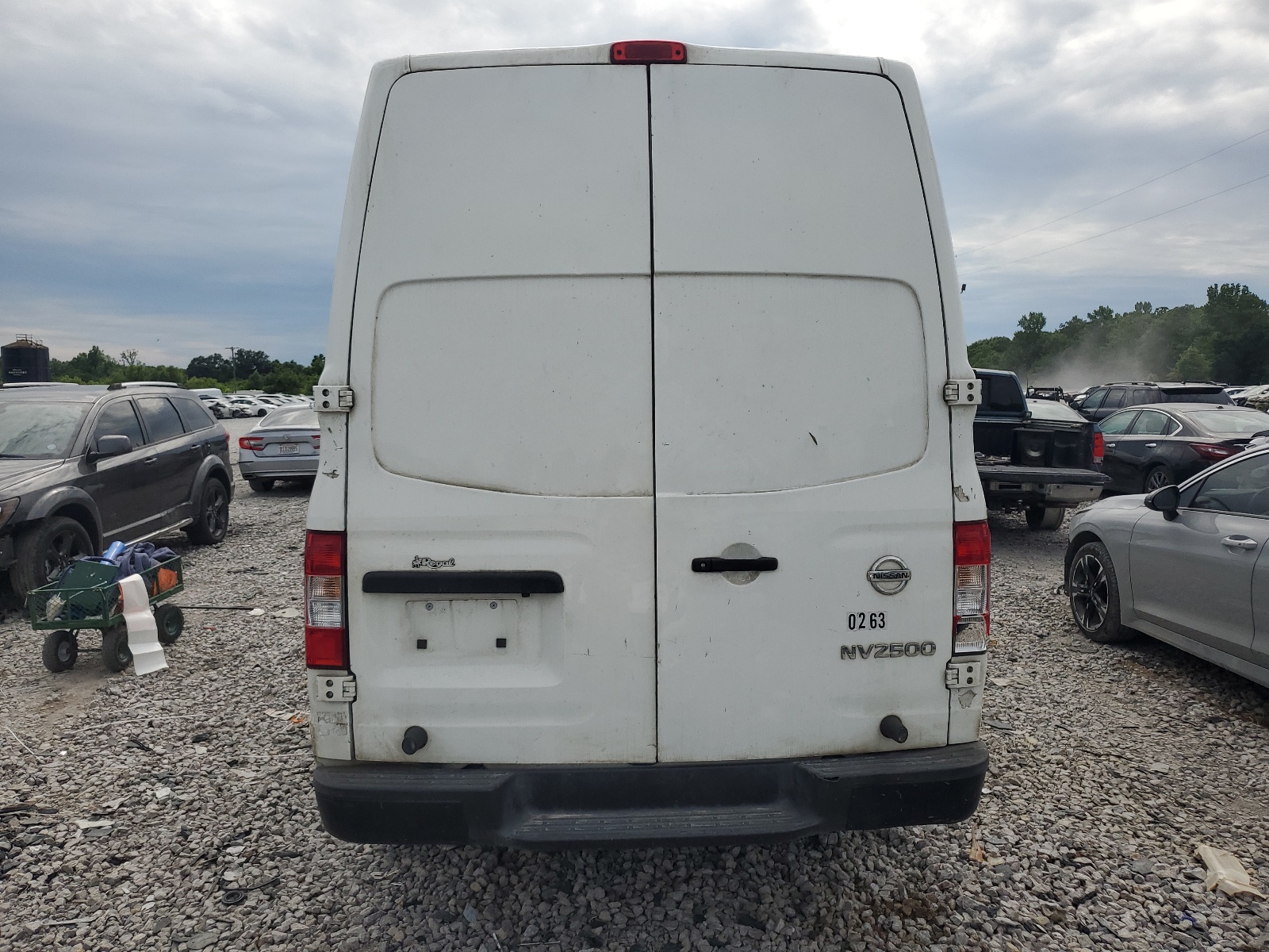 1N6BF0LY6LN810021 2020 Nissan Nv 2500 S