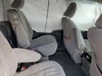 2017 Toyota Sienna Le na sprzedaż w Bridgeton, MO - Front End