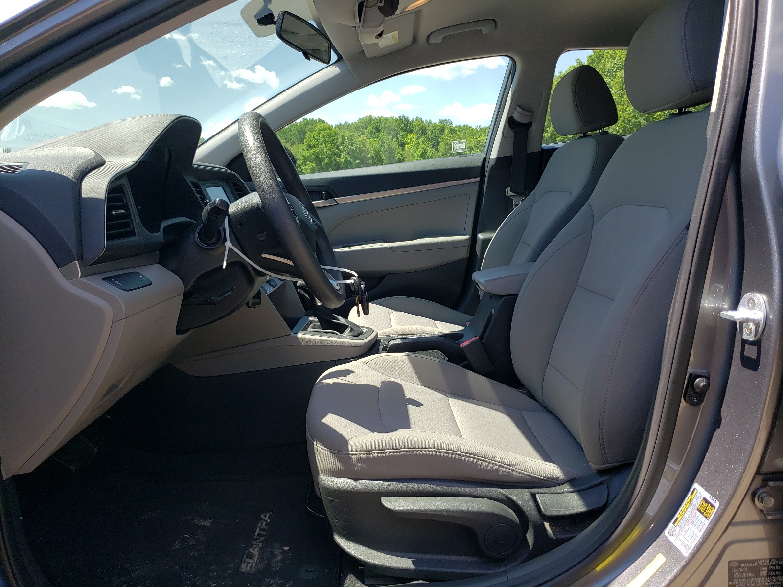 5NPD74LF8KH453857 2019 Hyundai Elantra Se