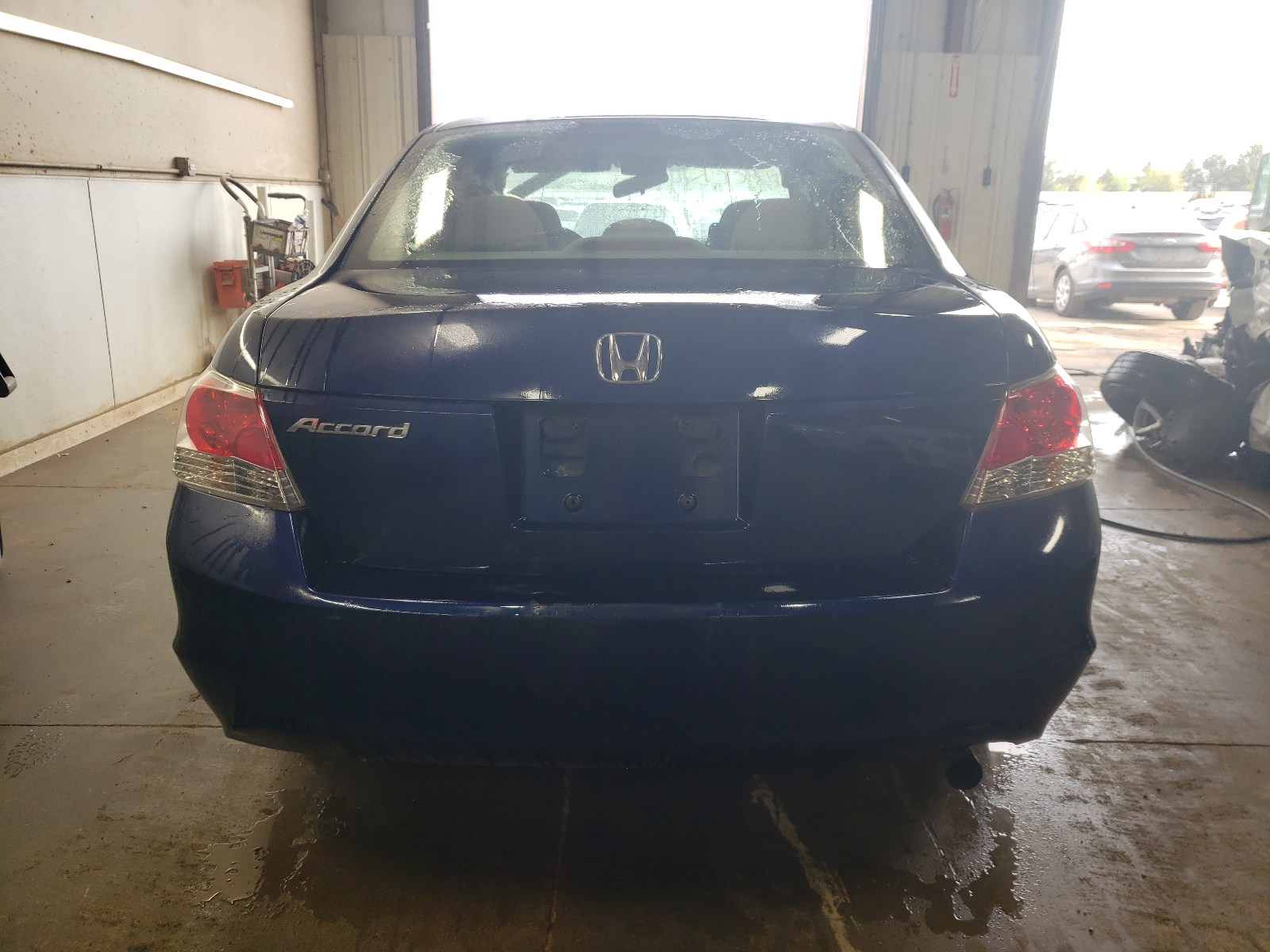 1HGCP26339A186048 2009 Honda Accord Lx