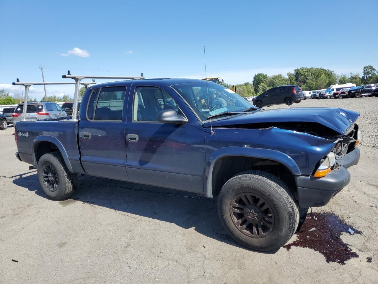 2004 Dodge Dakota - Image 4