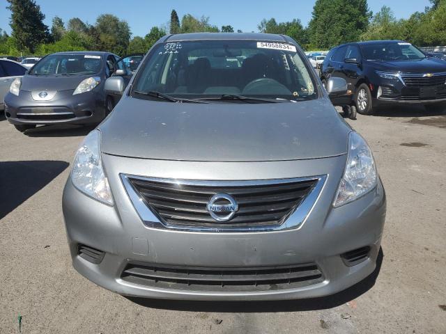 Sedans NISSAN VERSA 2013 Silver