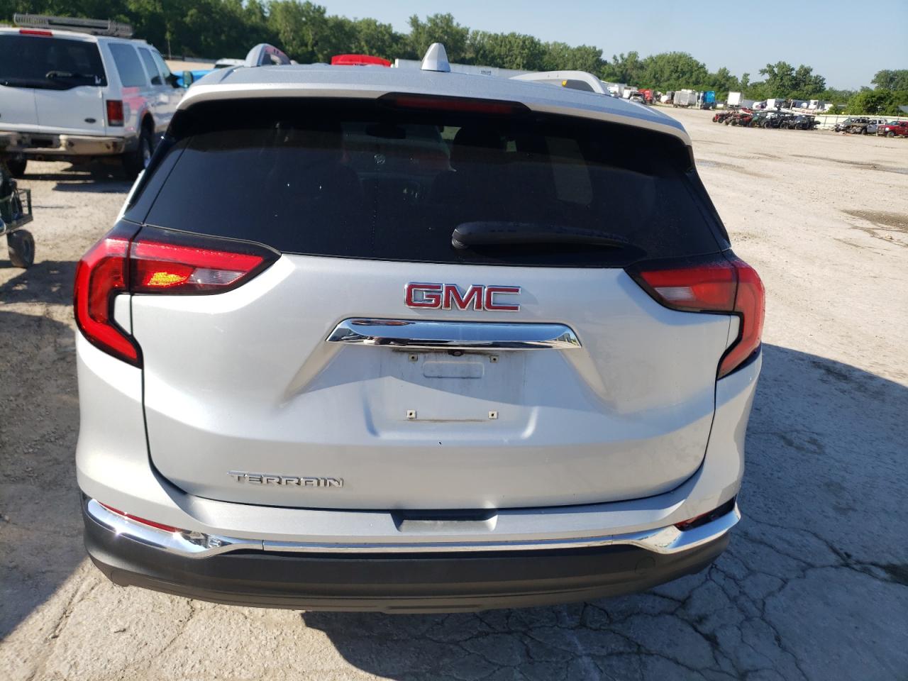 2020 GMC Terrain Slt VIN: 3GKALPEV9LL243987 Lot: 55133674