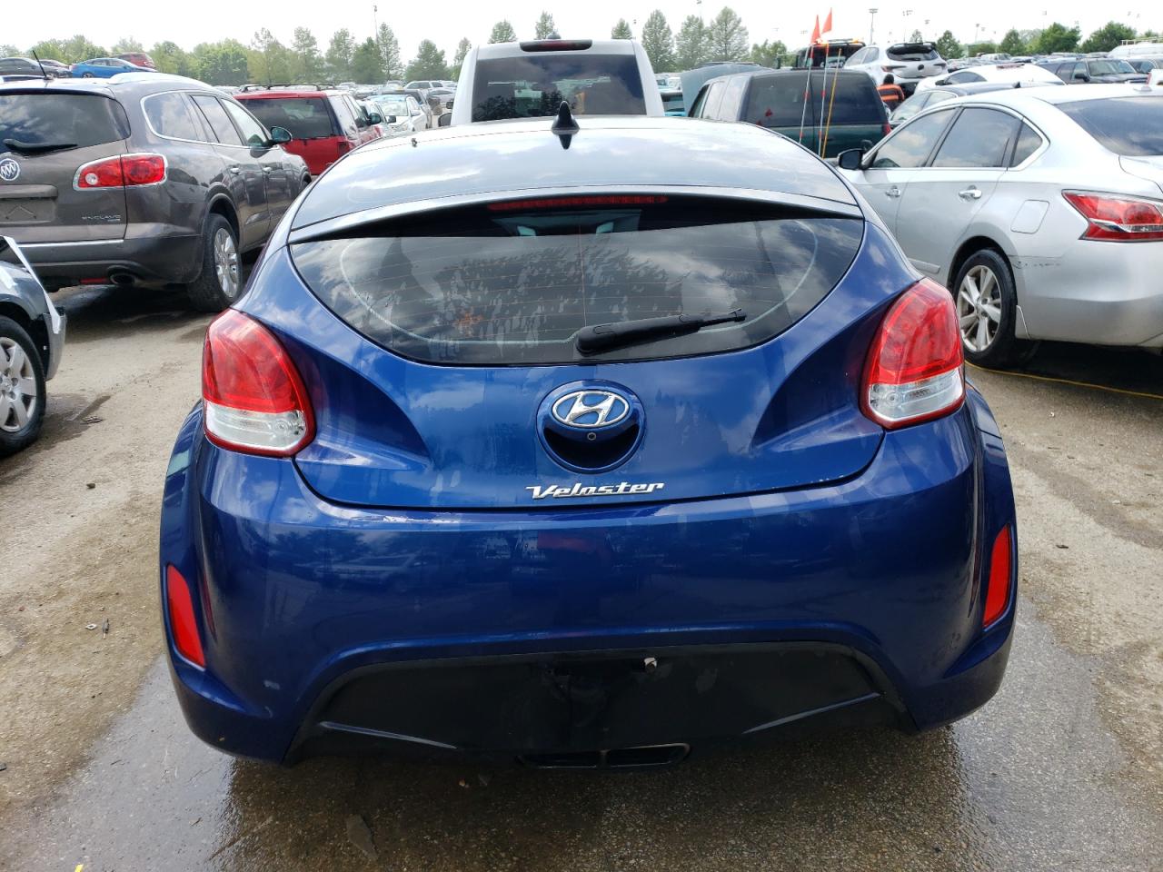 KMHTC6AD9HU315369 2017 Hyundai Veloster