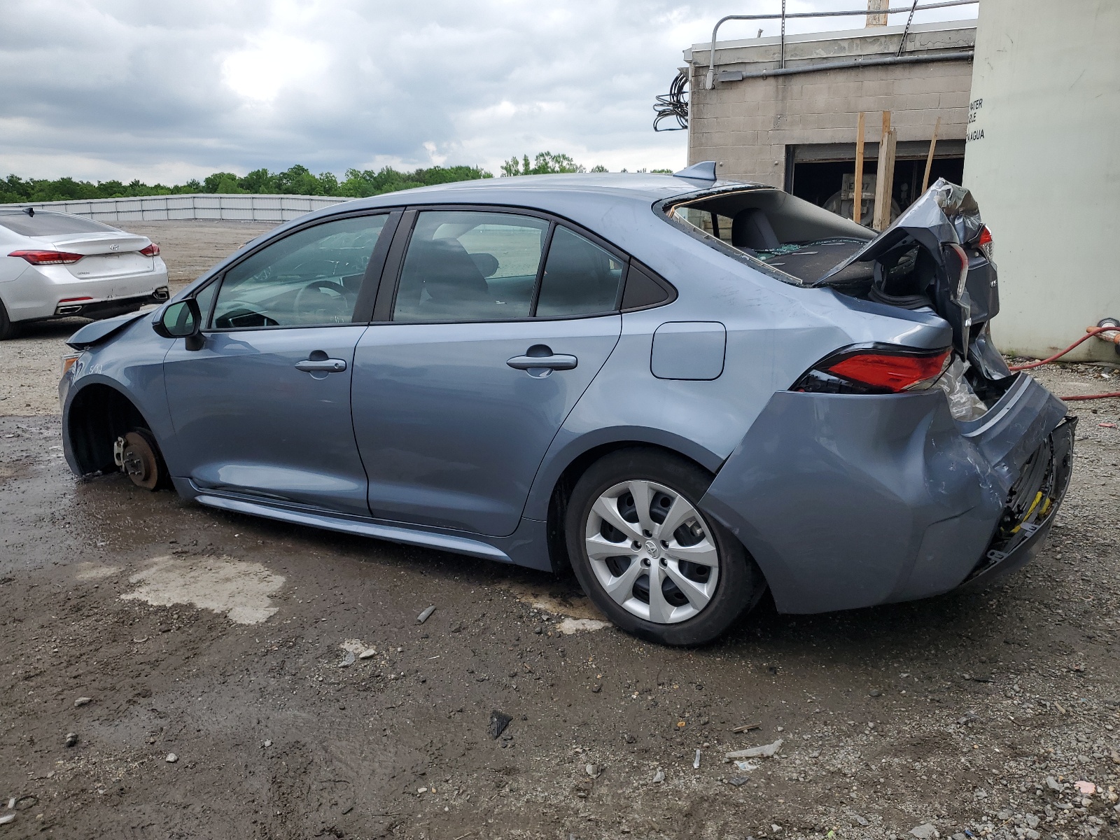 2020 Toyota Corolla Le vin: 5YFEPRAE1LP072674