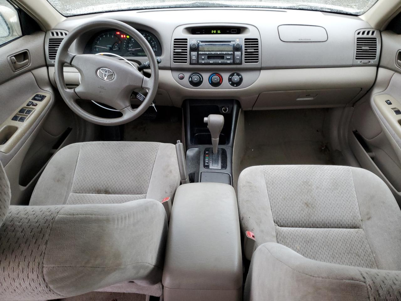 2004 Toyota Camry Le VIN: 4T1BE30K74U878449 Lot: 54058944