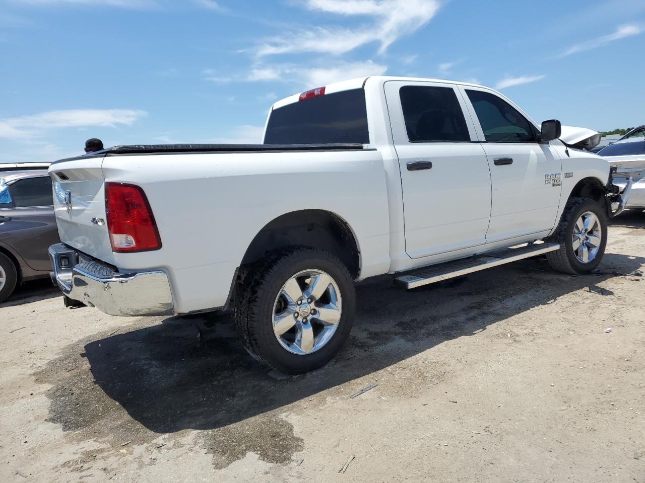 2019 RAM 1500 - Image 3