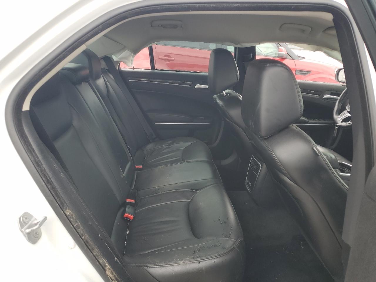 2015 Chrysler 300 Limited VIN: 2C3CCAAG5FH755840 Lot: 53696574