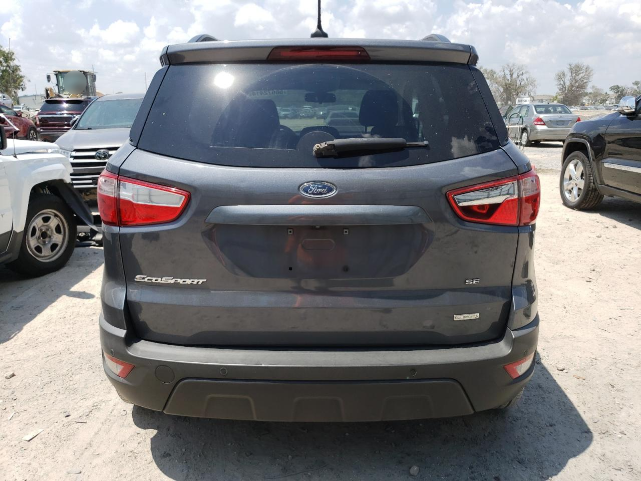 MAJ3P1TE2JC166693 2018 Ford Ecosport Se