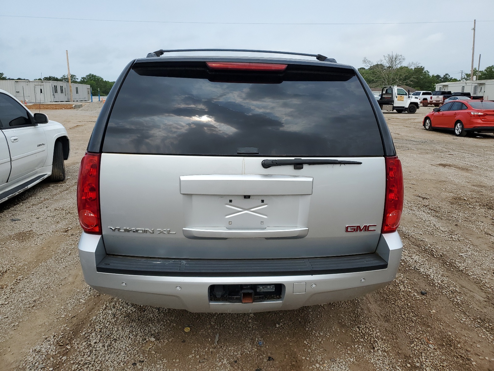 1GKS1KE09ER213689 2014 GMC Yukon Xl C1500 Slt