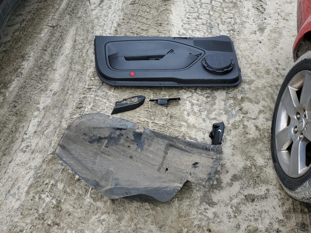 2001 Ford Mustang VIN: 1FAFP40481F143847 Lot: 55363704