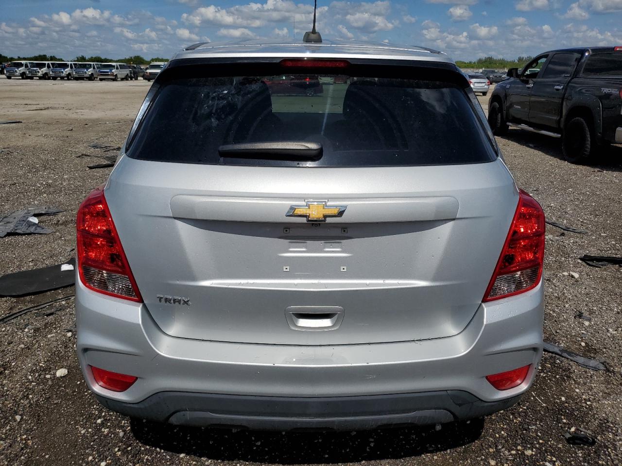 2020 Chevrolet Trax Ls VIN: 3GNCJKSB9LL333770 Lot: 50987934