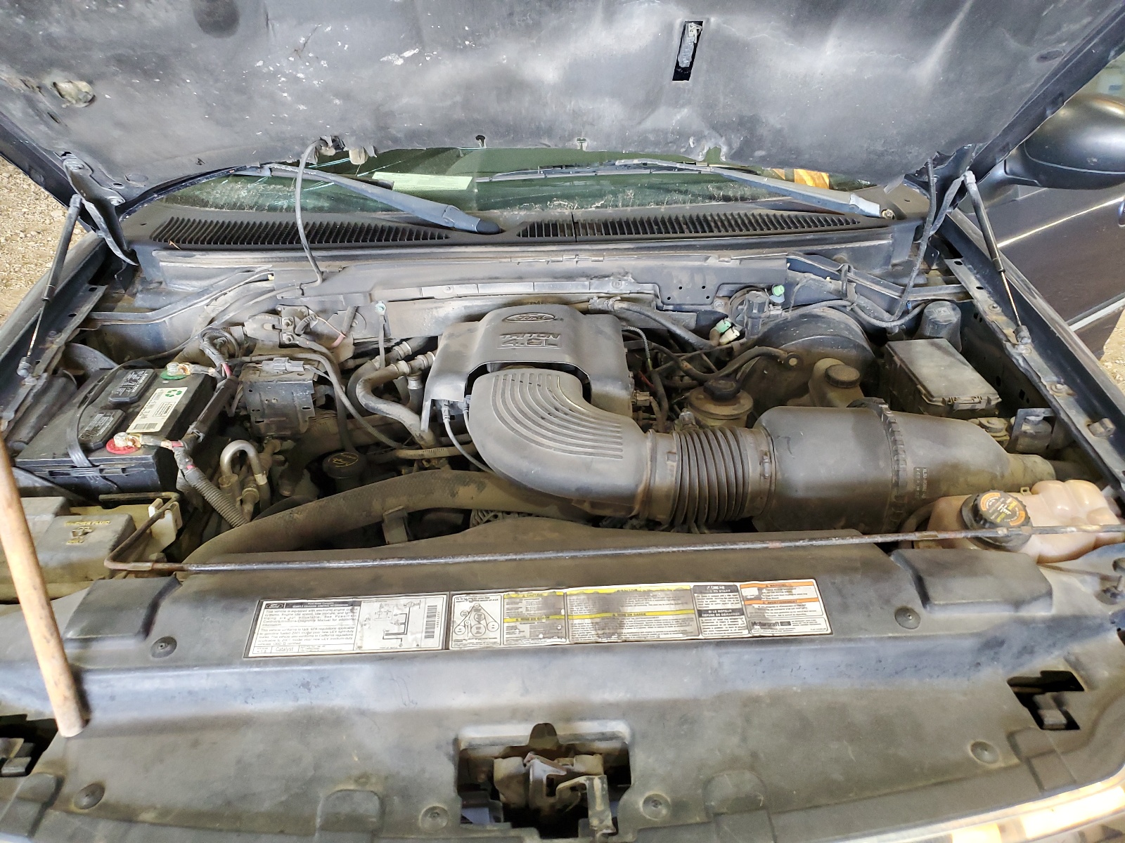 1FMRU15W01LA67871 2001 Ford Expedition Xlt