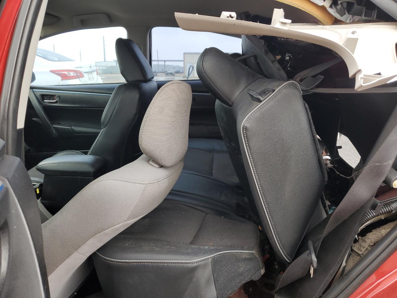 2014 Toyota Corolla L VIN: 5YFBURHE7EP104631 Lot: 56499024