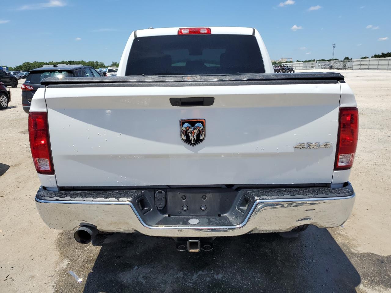 2019 RAM 1500 - Image 6