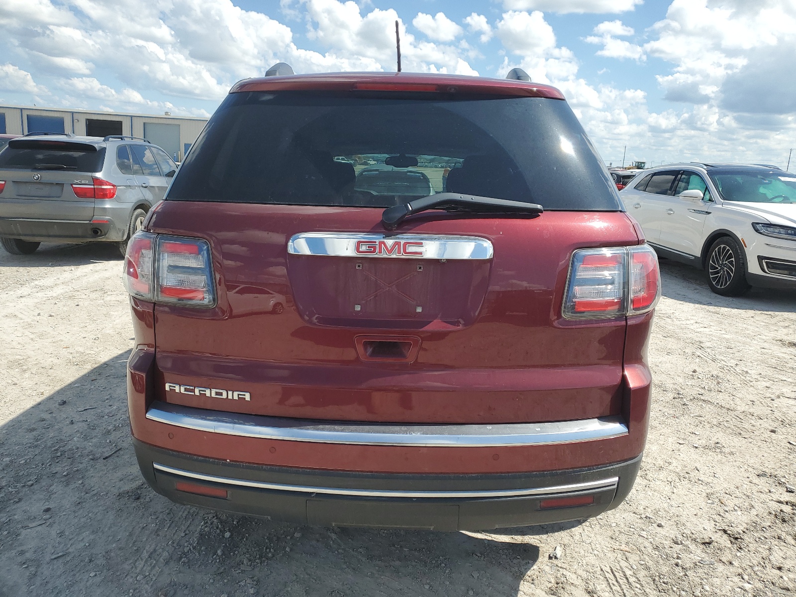 1GKKRPKD2FJ345707 2015 GMC Acadia Sle