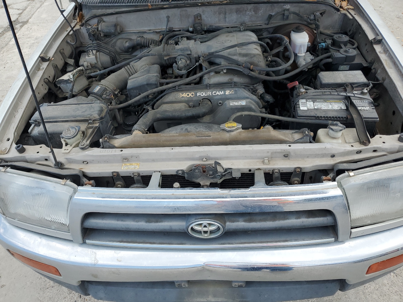 JT3GN87R5W0070822 1998 Toyota 4Runner Limited