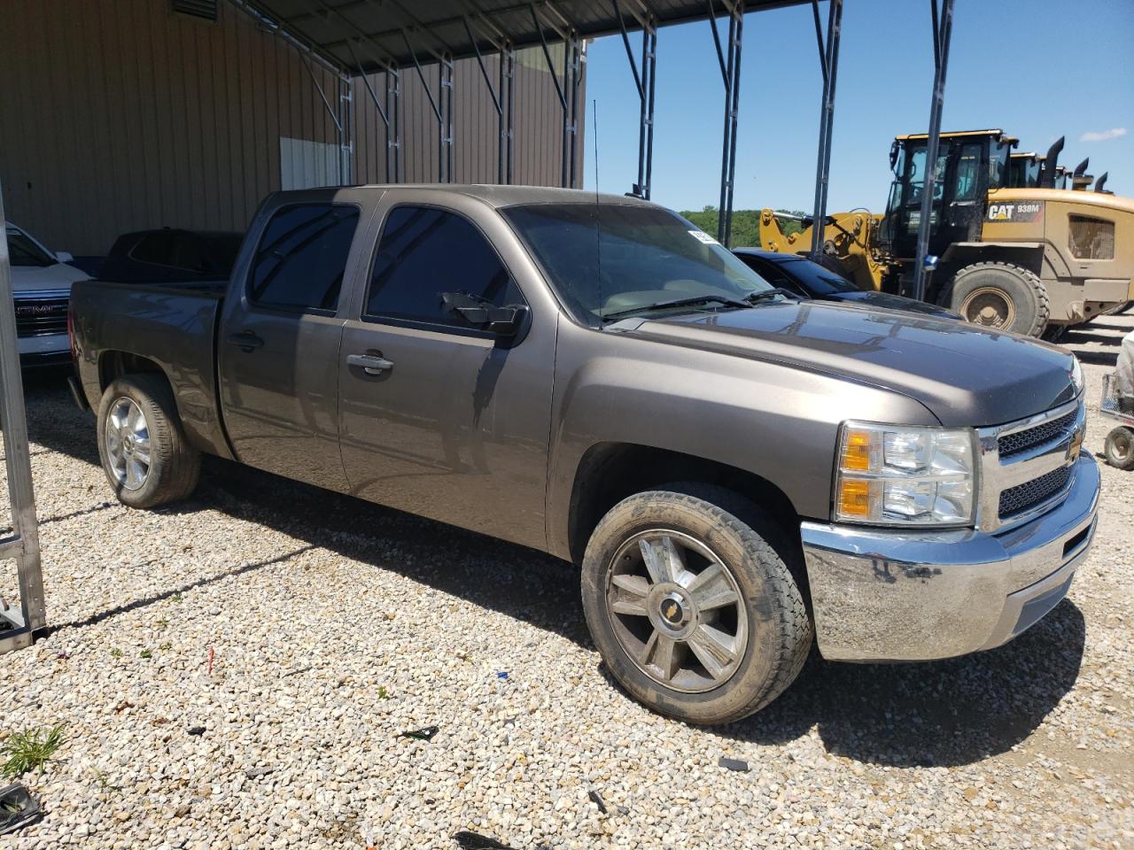 2013 Chevrolet Silverado - Image 4