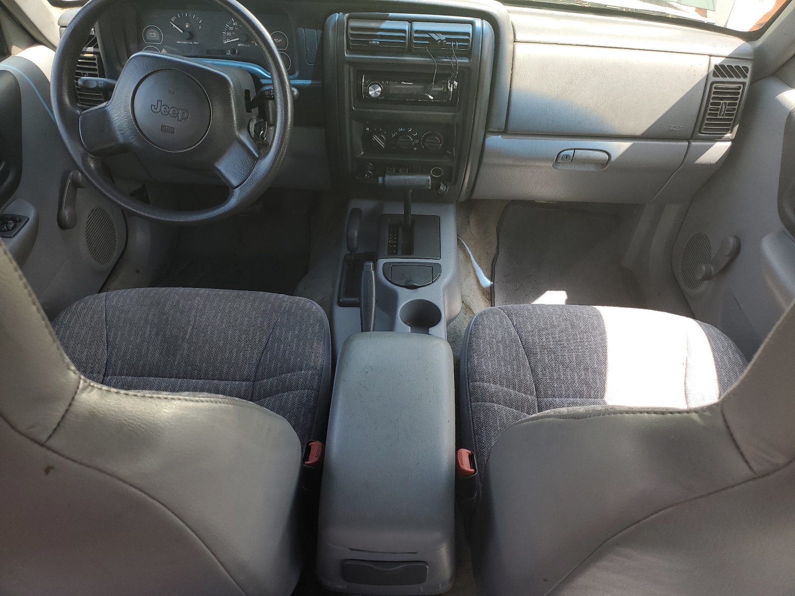 1J4FJ28S8VL604758 1997 Jeep Cherokee Se