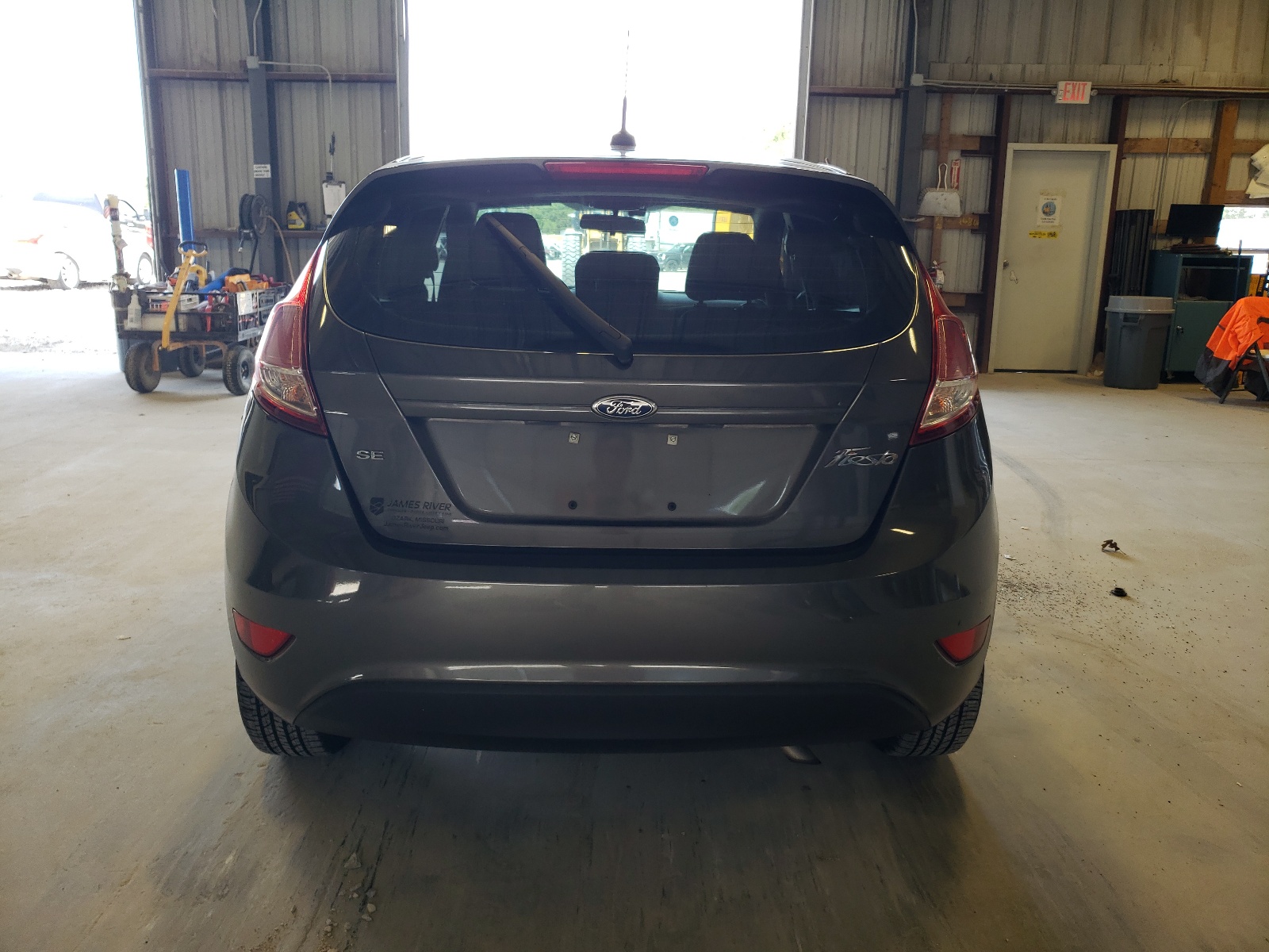 3FADP4EJ1FM167128 2015 Ford Fiesta Se