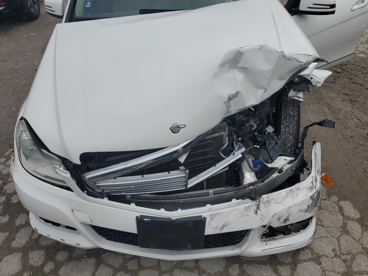 2013 Mercedes-Benz C 250 VIN: WDDGF4HB3DA800193 Lot: 53410914